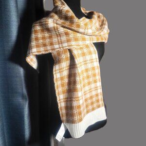 NWT! Timberland Women's White/Mustard Brown Plaid Knit Scarf
